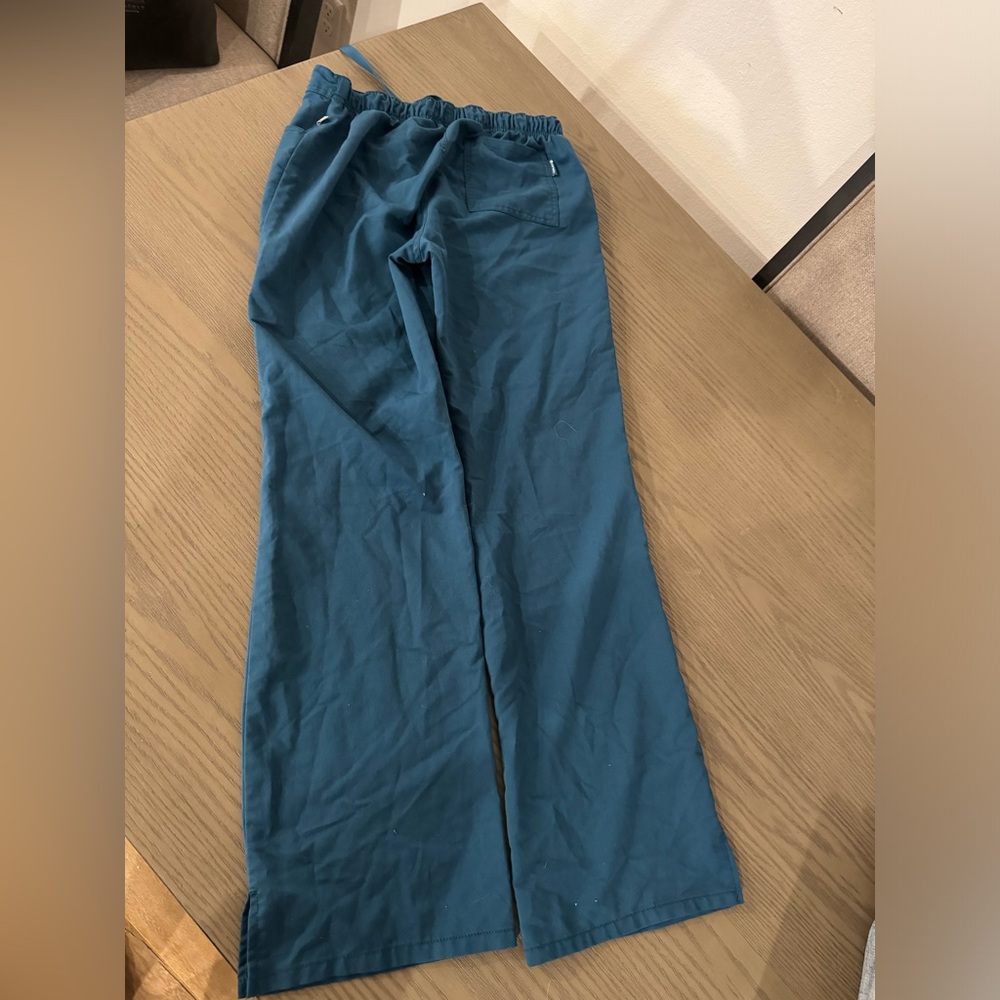 Blue scrub pants - Picture 2 of 3